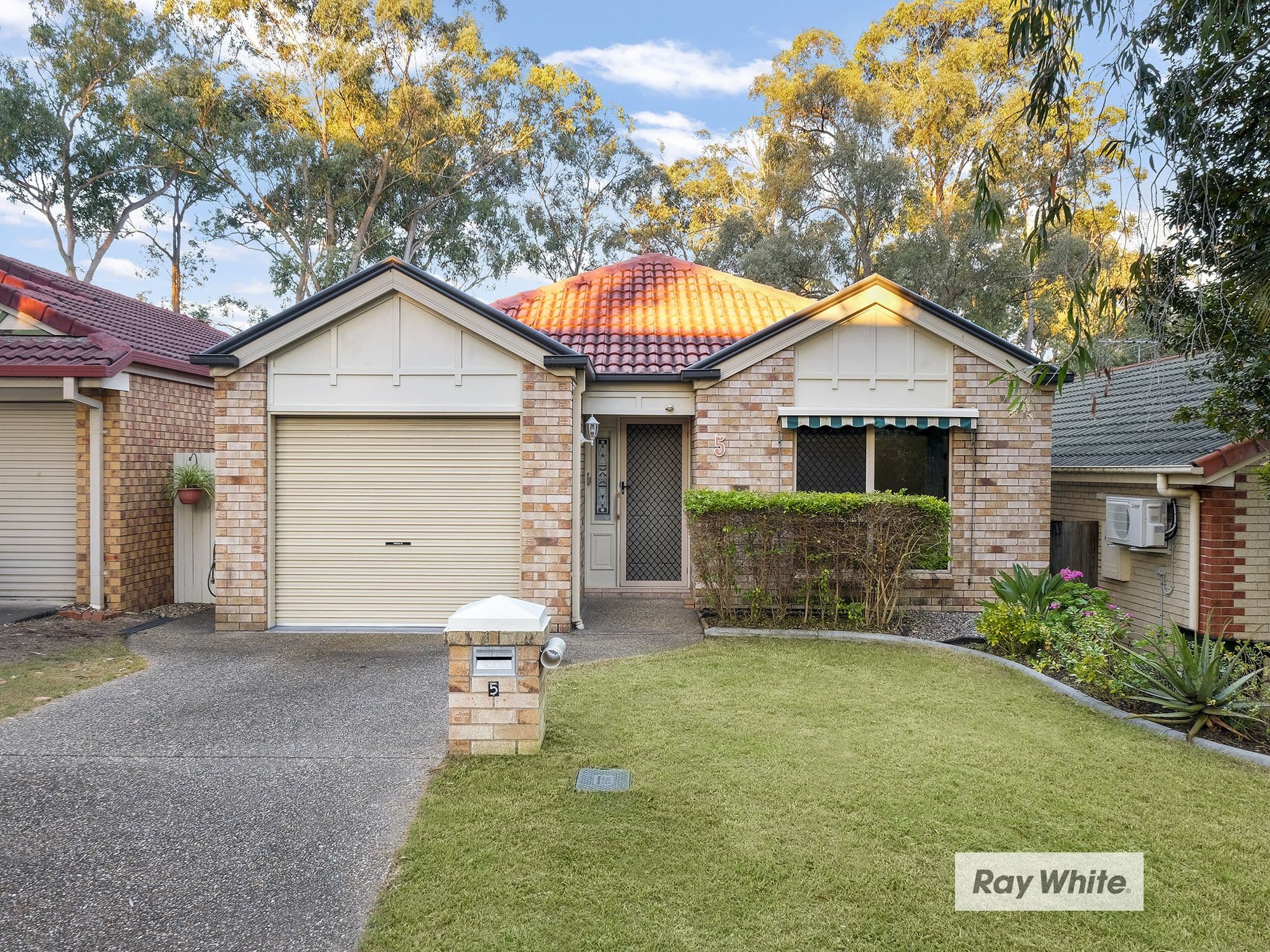 5 Hervey Close, Forest Lake QLD 4078, Forest Lake - Image 1