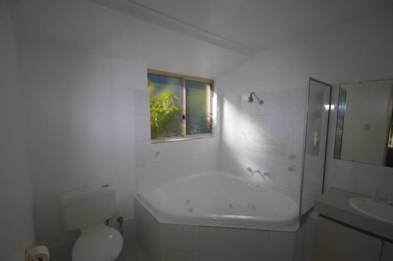 10 River Fig Place, ALEXANDER HEIGHTS WA 6064, Alexander Heights - Thumbnail 4