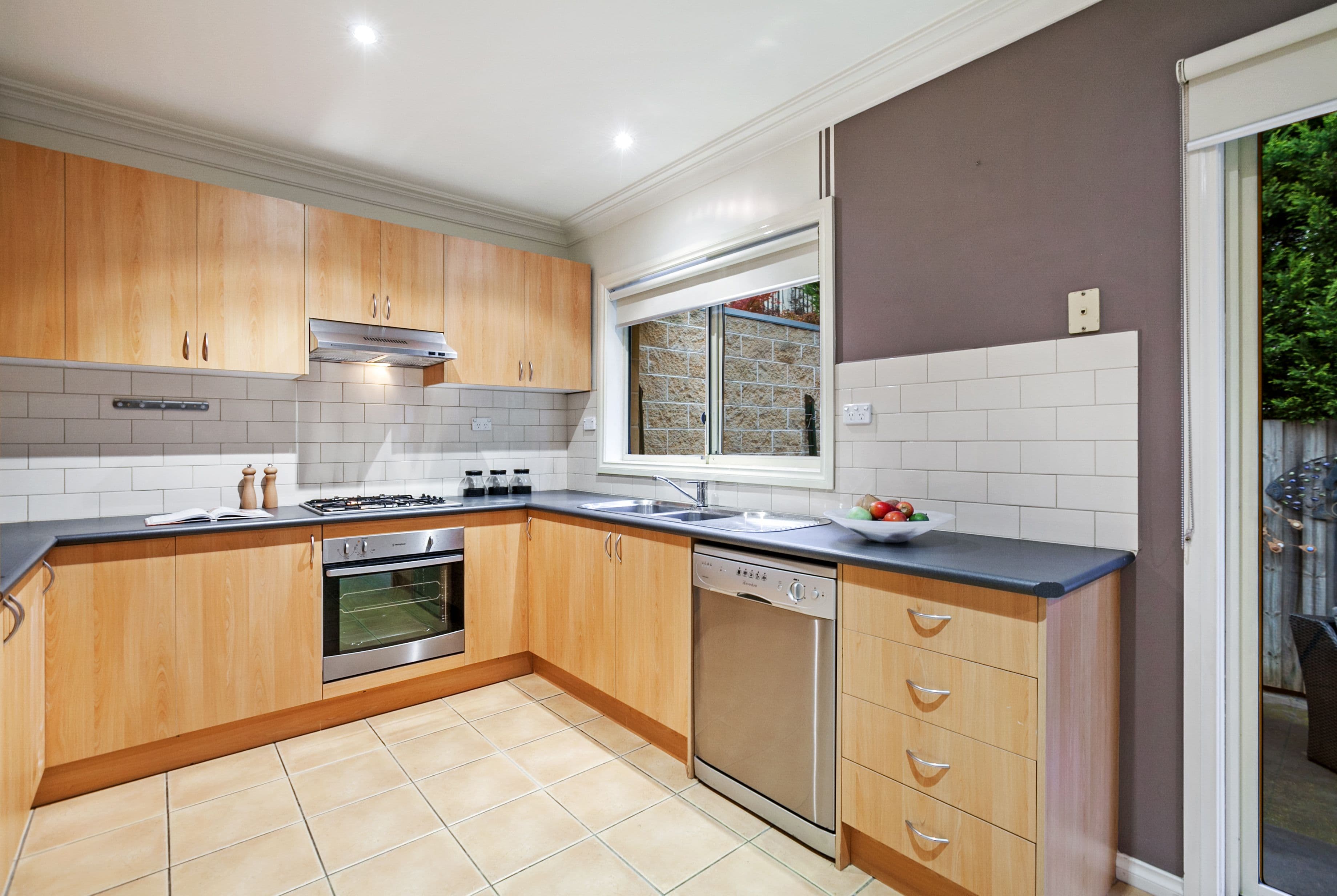 71B Cuthbert Road, Reservoir VIC 3073, Reservoir - Thumbnail 3