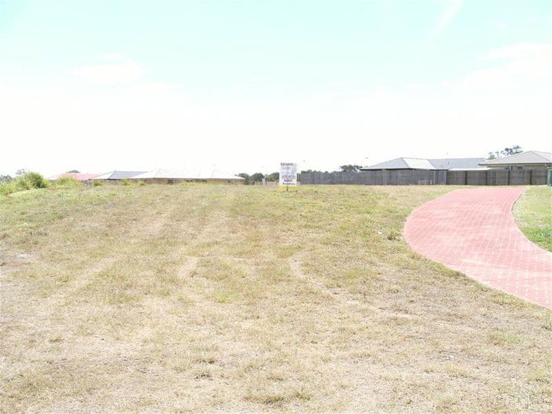 28 Anchorage Circuit, POINT VERNON QLD 4655, Point Vernon - Image 1