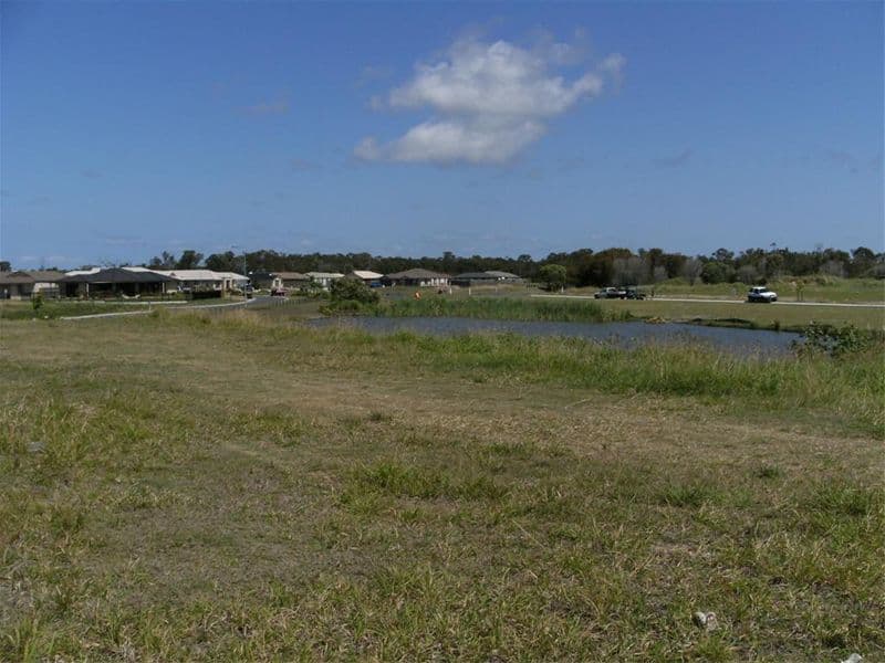 28 Anchorage Circuit, POINT VERNON QLD 4655, Point Vernon - Thumbnail 2