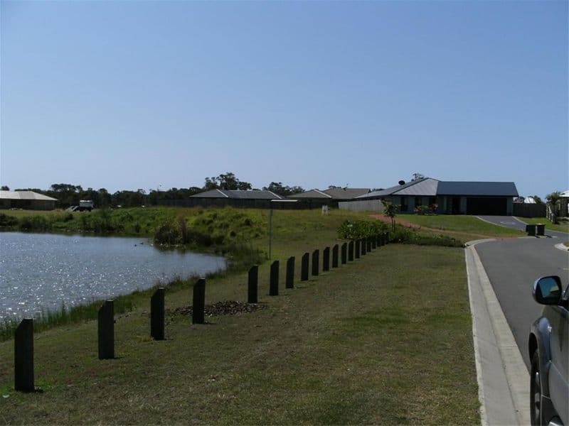 28 Anchorage Circuit, POINT VERNON QLD 4655, Point Vernon - Thumbnail 4