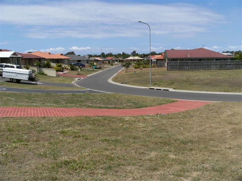 28 Anchorage Circuit, POINT VERNON QLD 4655, Point Vernon - Thumbnail 7