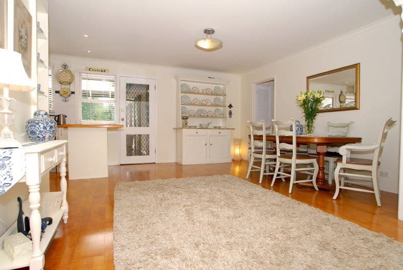 9 Aldrin Drive, MOUNT WAVERLEY VIC 3149, Mount Waverley - Thumbnail 3