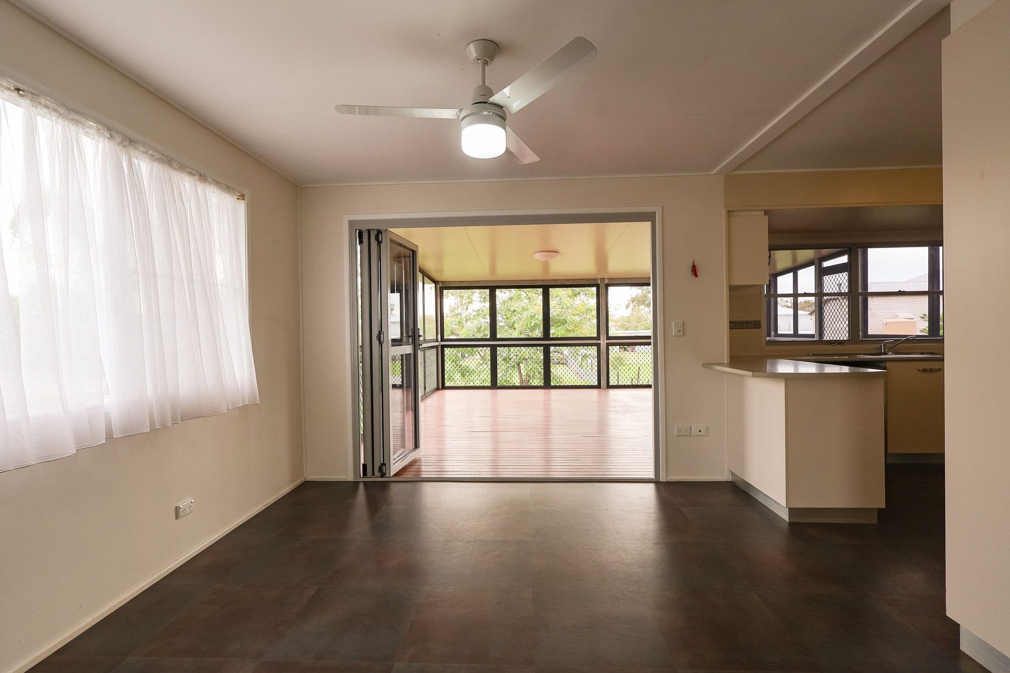 104 Charles Street, Roma QLD 4455, Roma - Thumbnail 5