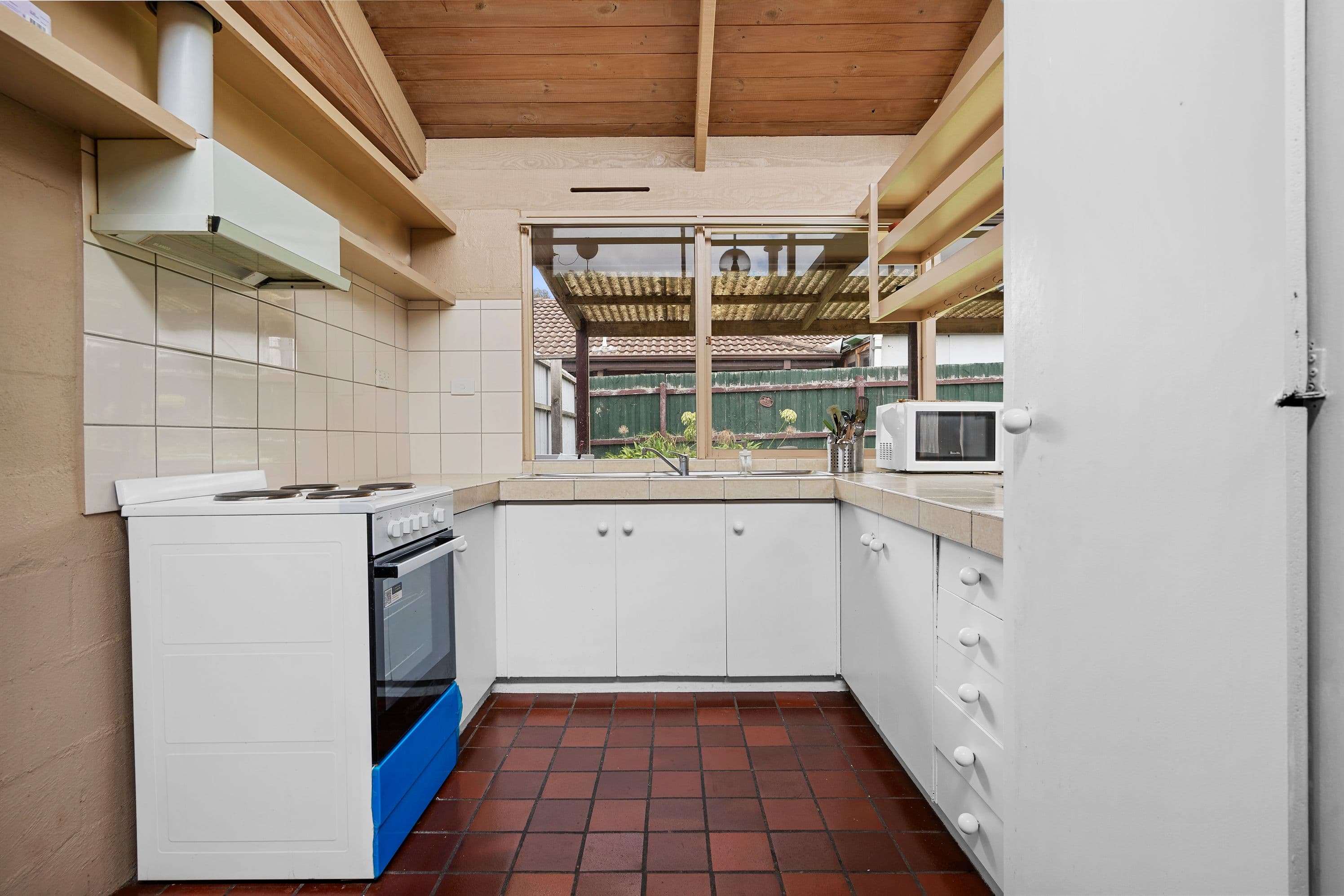 402 Childs Road, Mill Park VIC 3082, Mill Park - Thumbnail 3