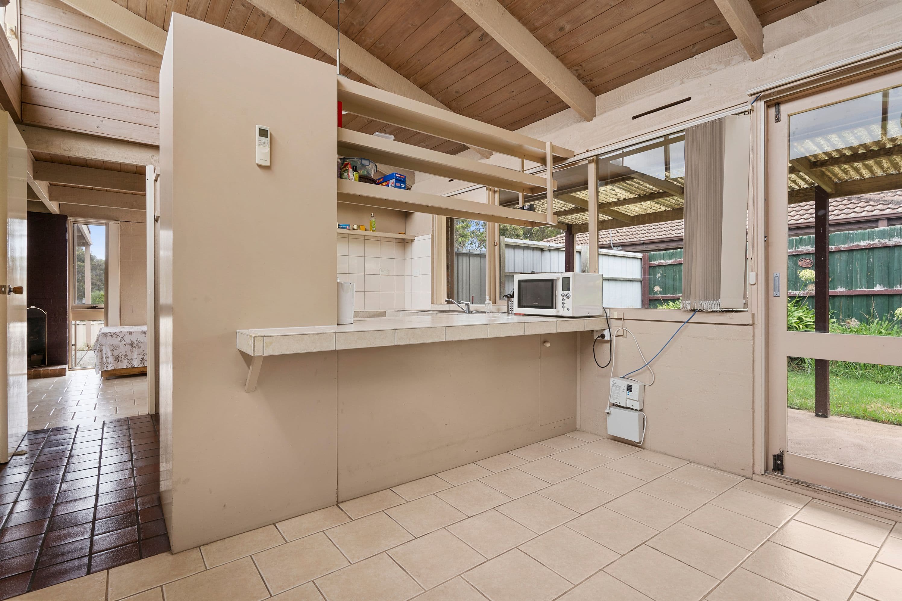 402 Childs Road, Mill Park VIC 3082, Mill Park - Thumbnail 4