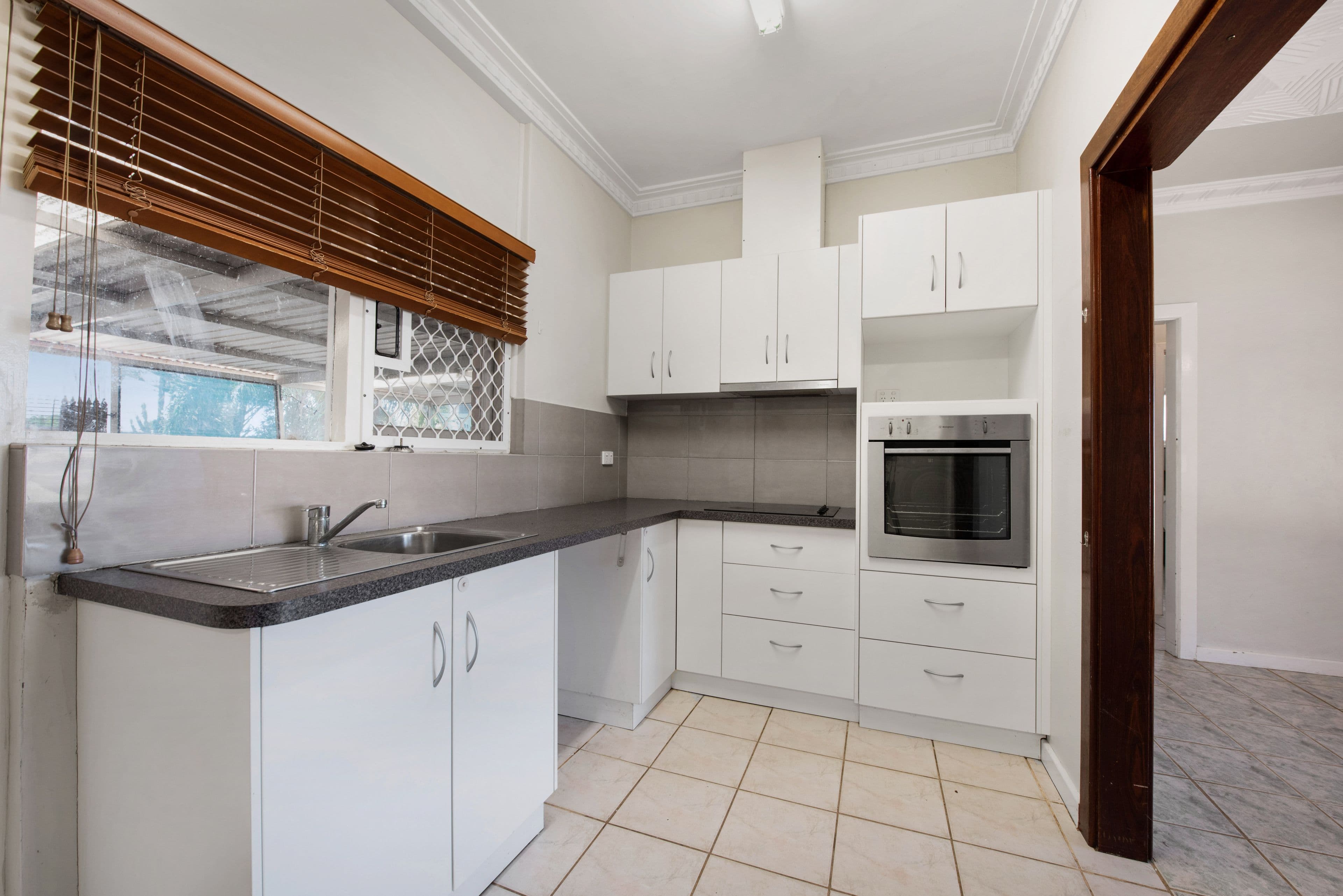 104 Eastward Road, Utakarra WA 6530, Utakarra - Thumbnail 4