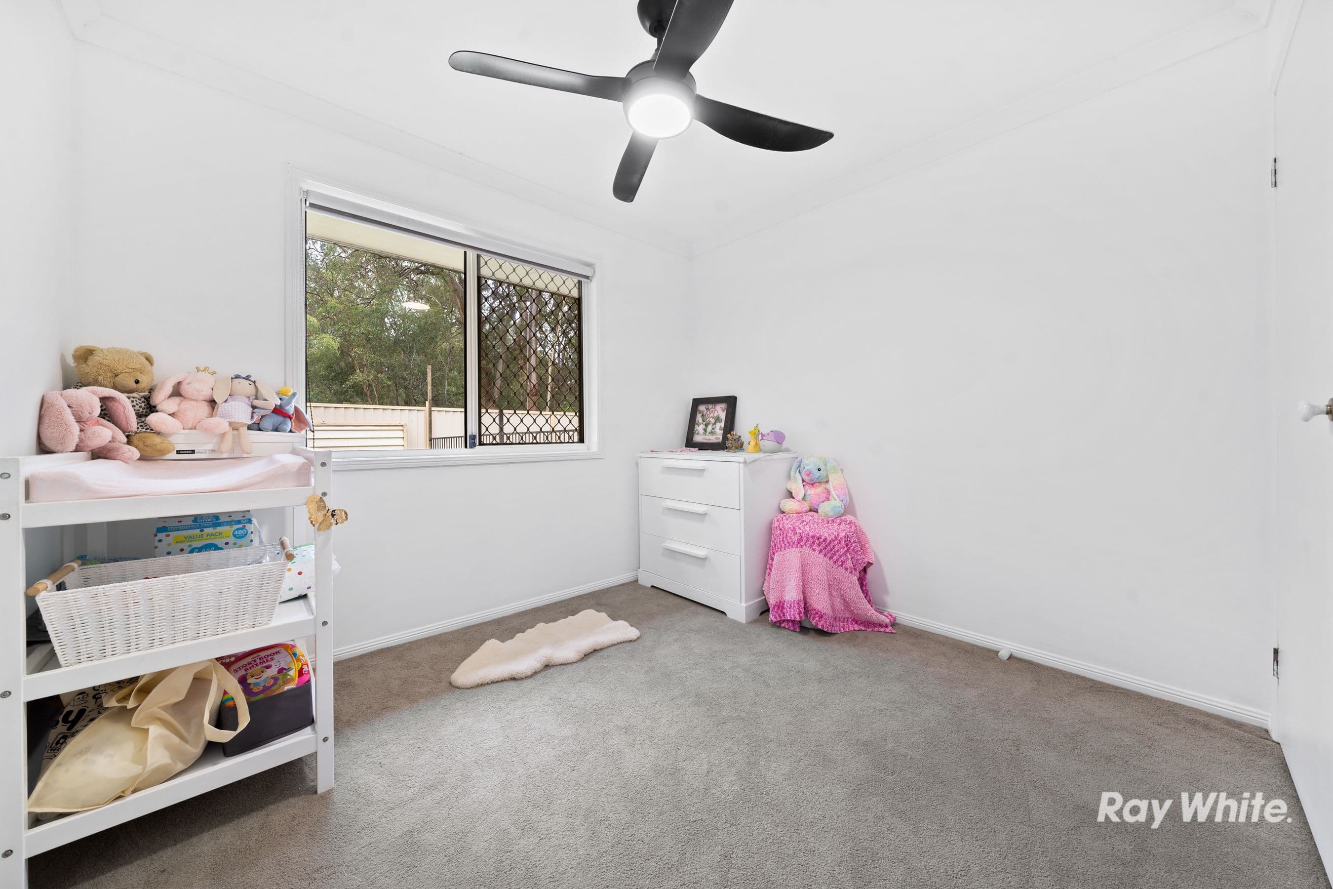 28 Regal Drive, Regents Park QLD 4118, Regents Park - Thumbnail 6
