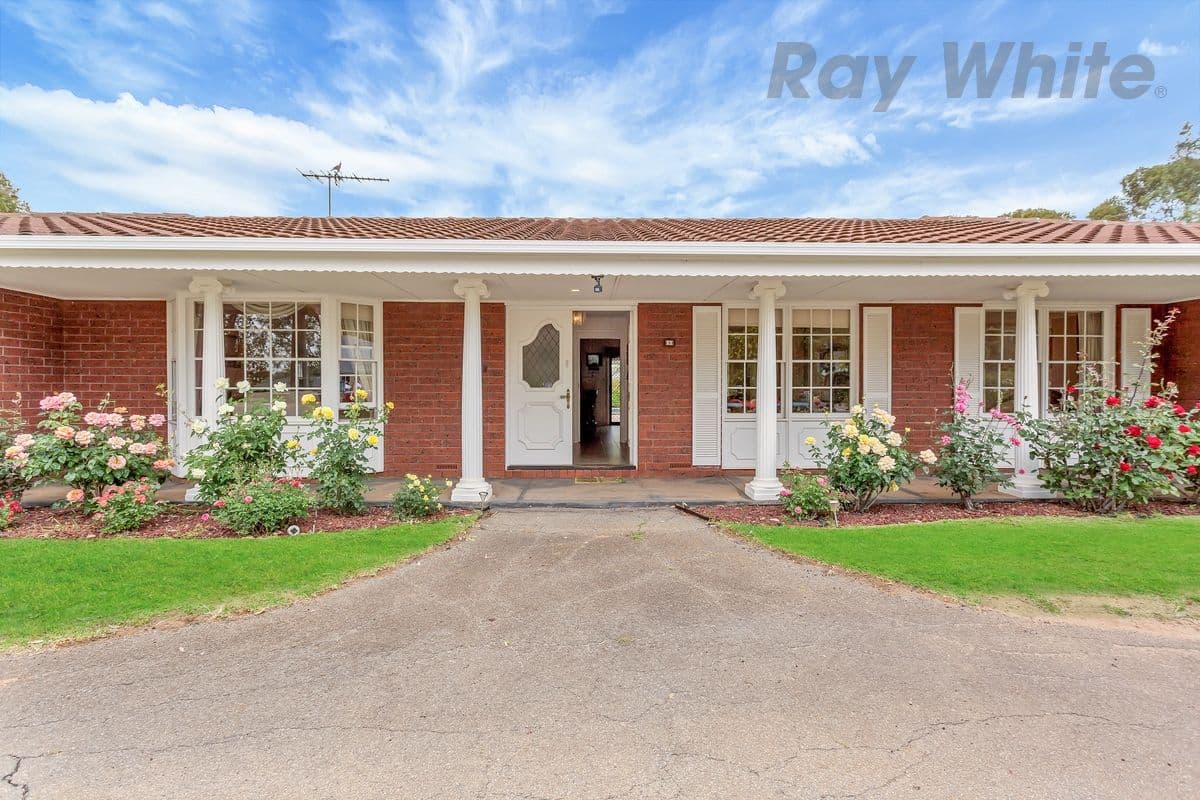 8 Cockshell Drive, Gawler East SA 5118, Gawler East - Thumbnail 2