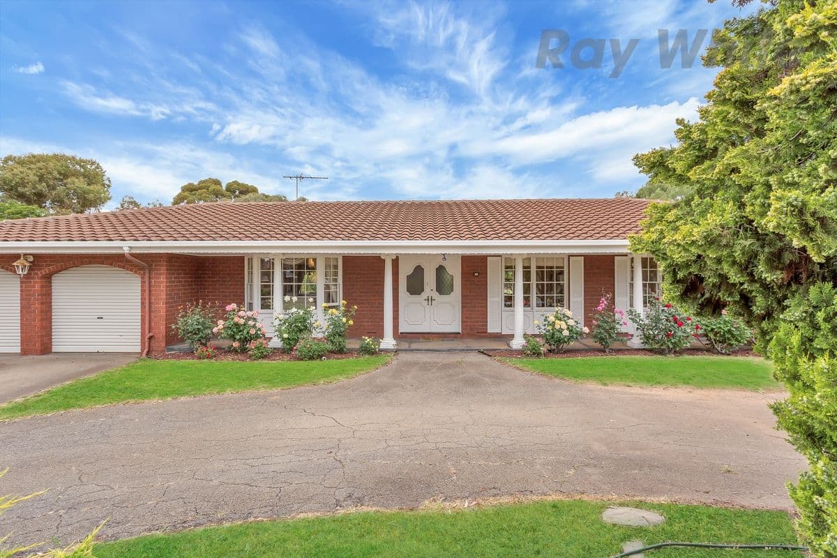 8 Cockshell Drive, Gawler East SA 5118, Gawler East - Thumbnail 3