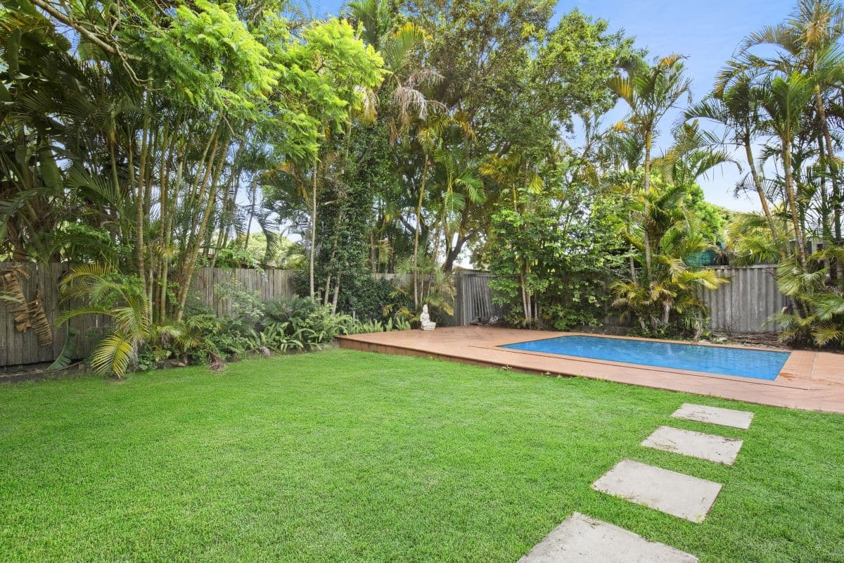 11 Raymond Avenue, Bundall QLD 4217, Bundall - Thumbnail 5
