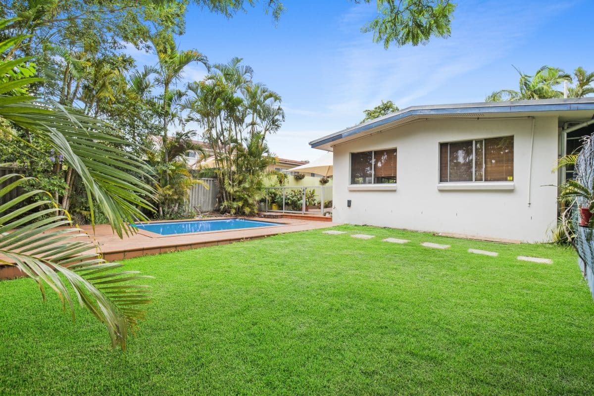 11 Raymond Avenue, Bundall QLD 4217, Bundall - Thumbnail 7