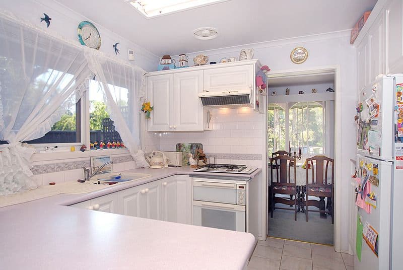 14 Rome Beauty Avenue, THE BASIN VIC 3154, The Basin - Thumbnail 2