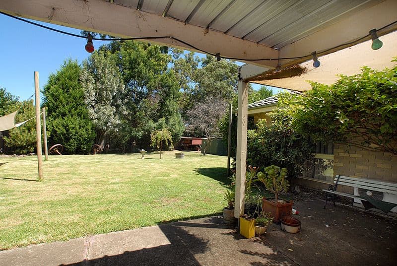 14 Rome Beauty Avenue, THE BASIN VIC 3154, The Basin - Thumbnail 6