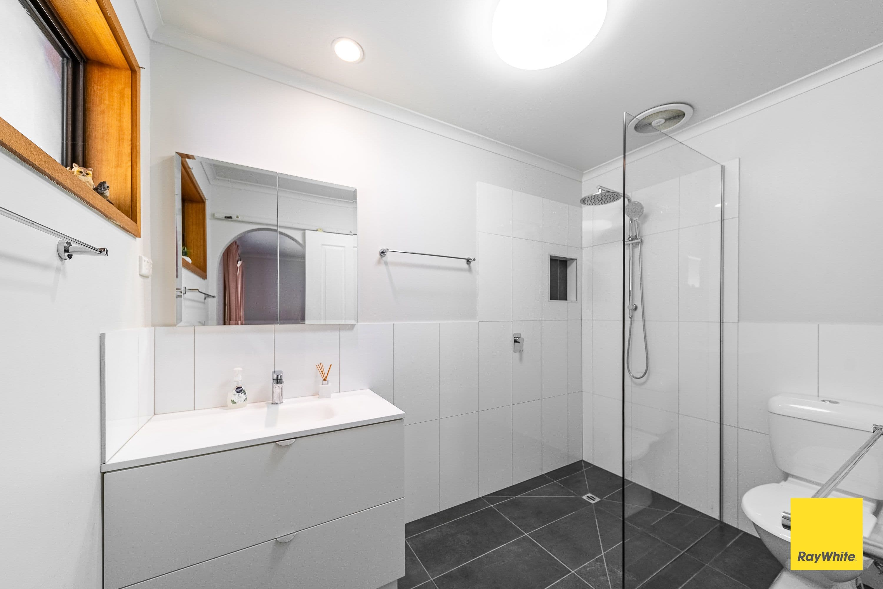 2 Corella Court, Ascot VIC 3551, Ascot - Thumbnail 3