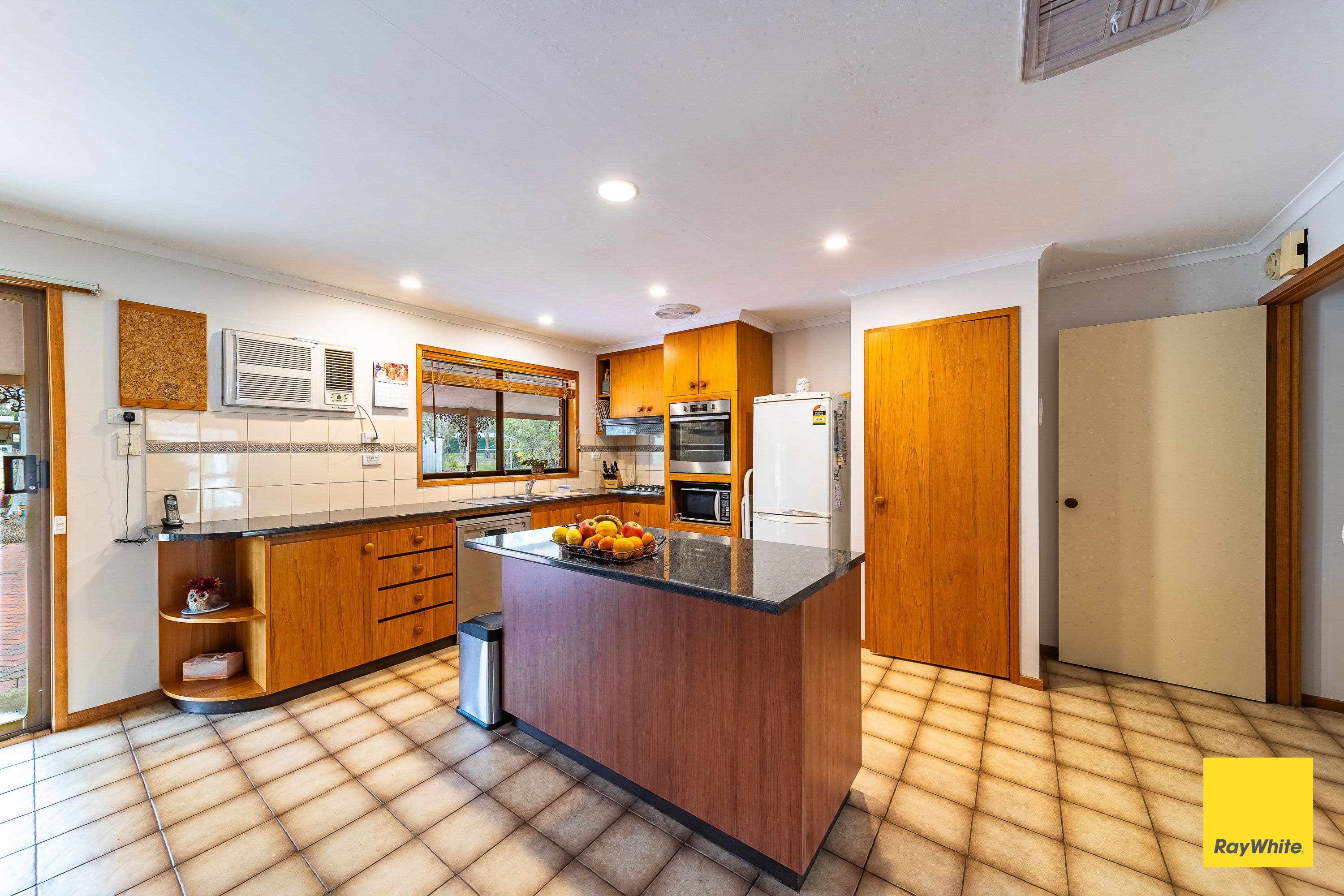 2 Corella Court, Ascot VIC 3551, Ascot - Thumbnail 5