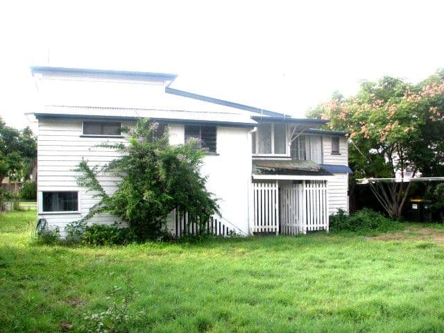 58 Gavin Street, BUNDABERG NORTH QLD 4670, Bundaberg North - Thumbnail 4