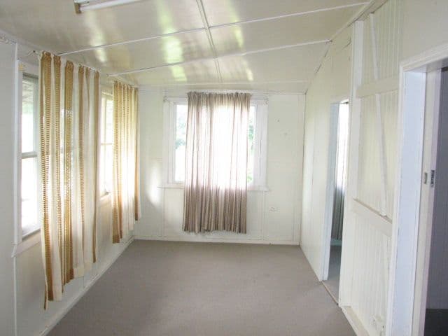 58 Gavin Street, BUNDABERG NORTH QLD 4670, Bundaberg North - Thumbnail 5