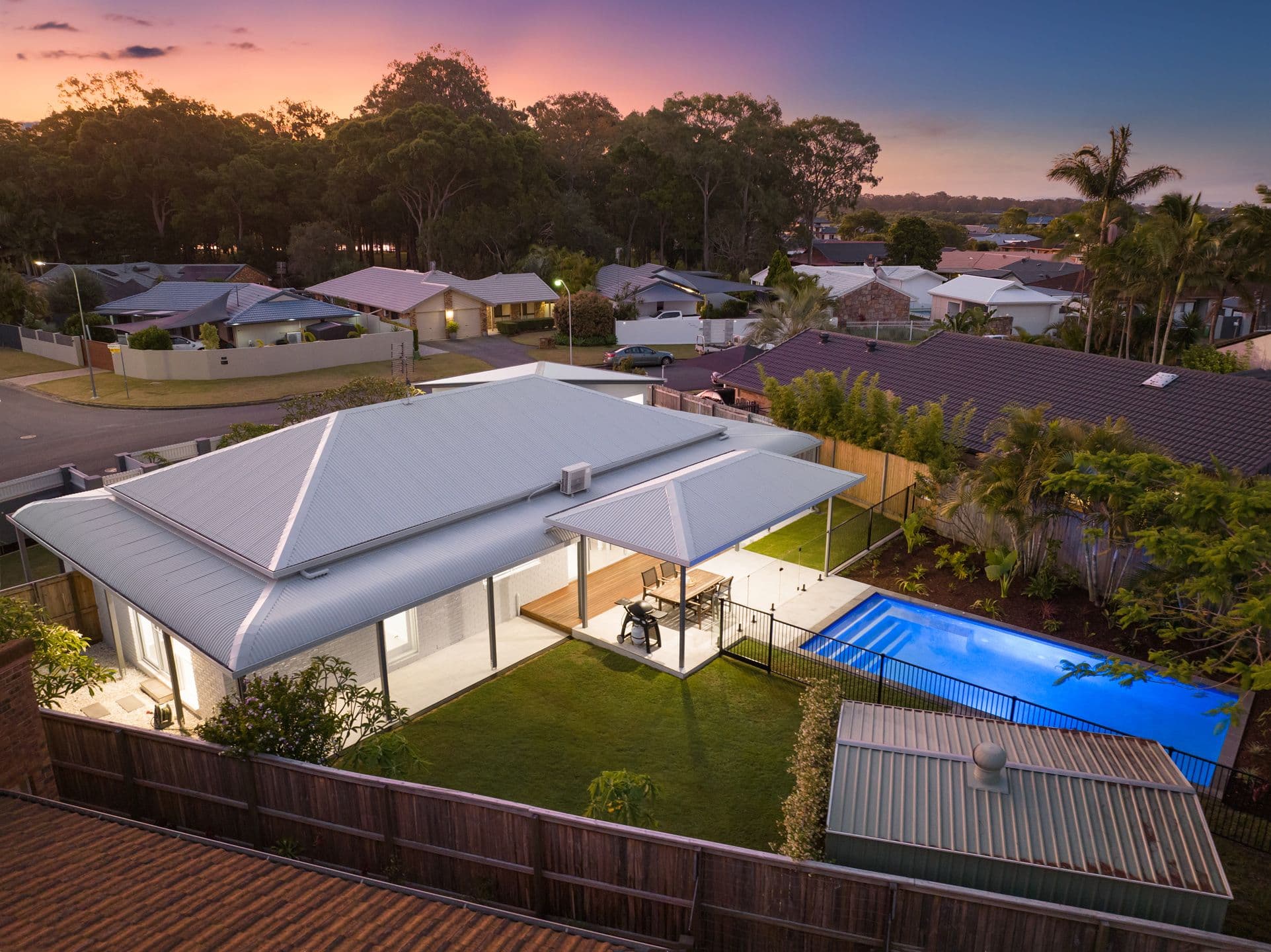 21 Sundown Drive, Paradise Point QLD 4216, Paradise Point - Image 1