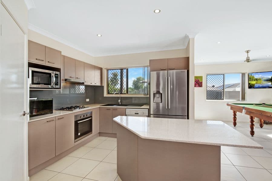 3 Dunes Crescent, North Lakes QLD 4509, North Lakes - Thumbnail 4