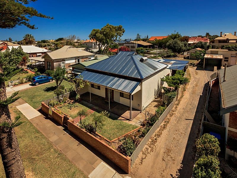 100 Fitzgerald Street, Beachlands WA 6530, Beachlands - Thumbnail 2