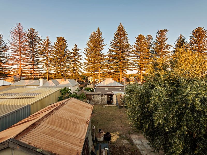100 Fitzgerald Street, Beachlands WA 6530, Beachlands - Thumbnail 3