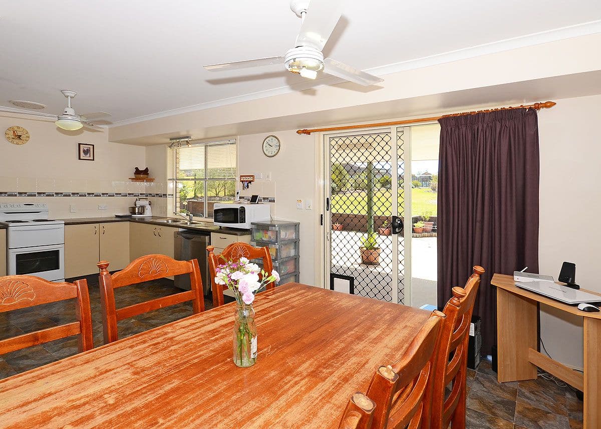 71 Castles Road North, CRAIGNISH QLD 4655, Craignish - Thumbnail 4