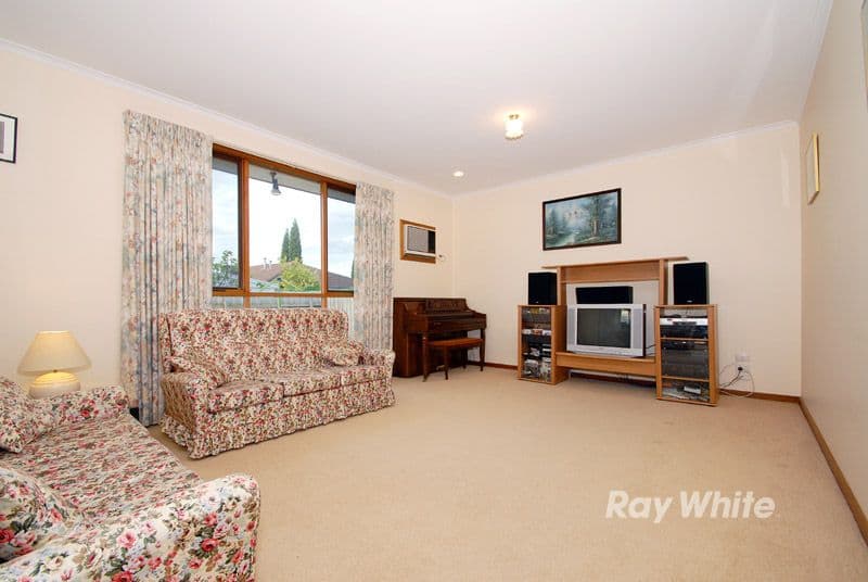 2 Endeavour Place, WANTIRNA SOUTH VIC 3152, Wantirna South - Thumbnail 5