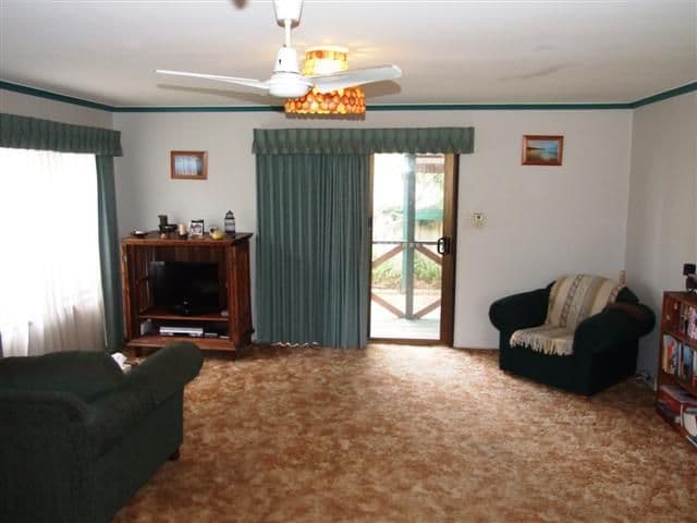 23 Lansell Road, COWES VIC 3922, Cowes - Thumbnail 2