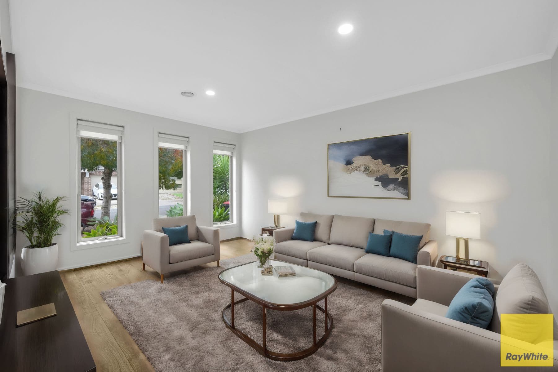 34 Dahlia Drive, Caroline Springs VIC 3023, Caroline Springs - Thumbnail 2