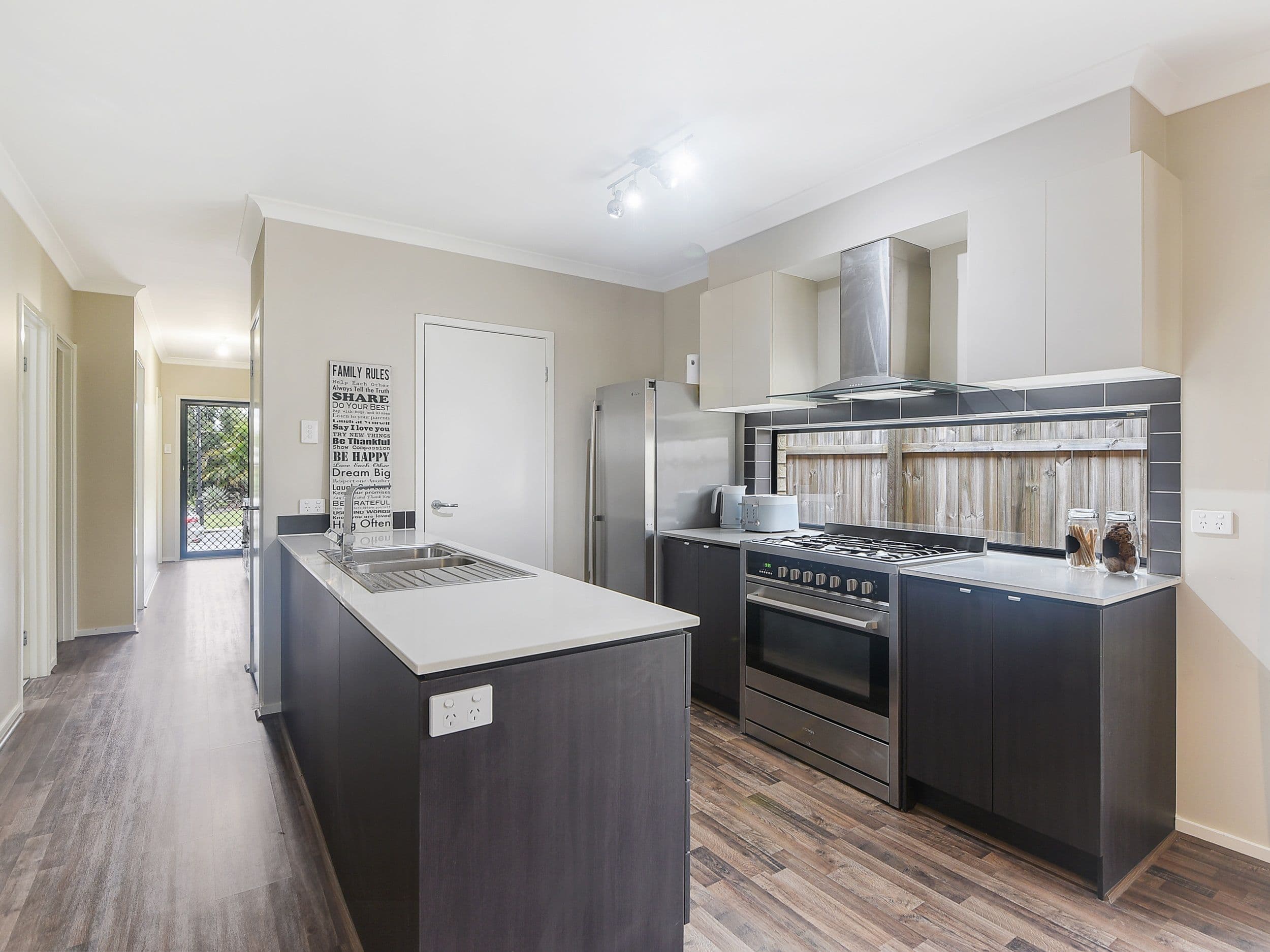 15 Mount View Crescent, Narangba QLD 4504, Narangba - Thumbnail 3