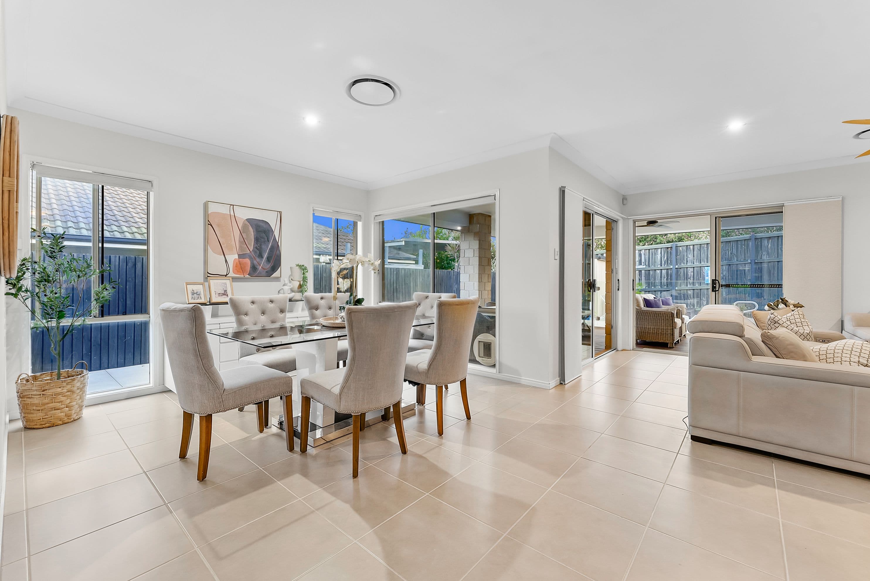 25 Gibbs Street, North Lakes QLD 4509, North Lakes - Thumbnail 2