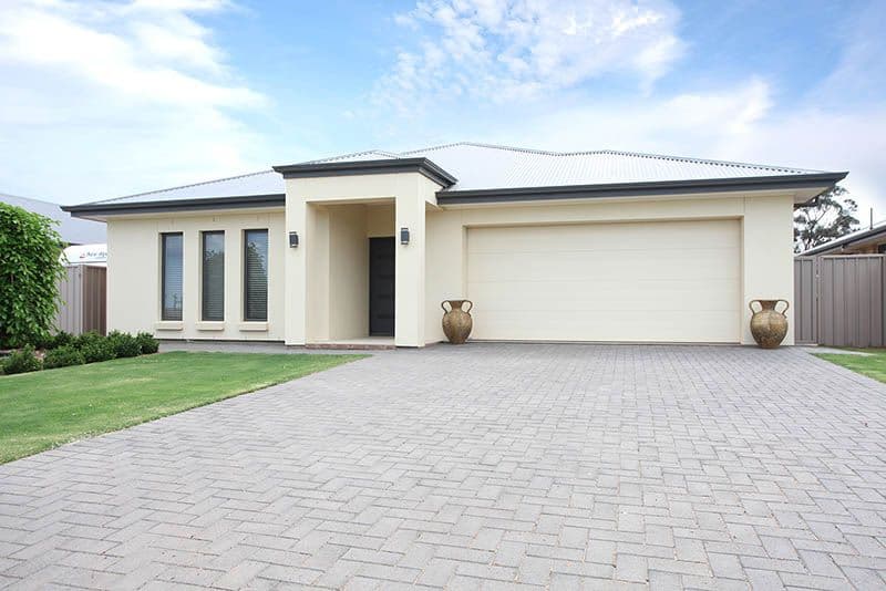 10 Moore Avenue, Nuriootpa SA 5355, Nuriootpa - Image 1