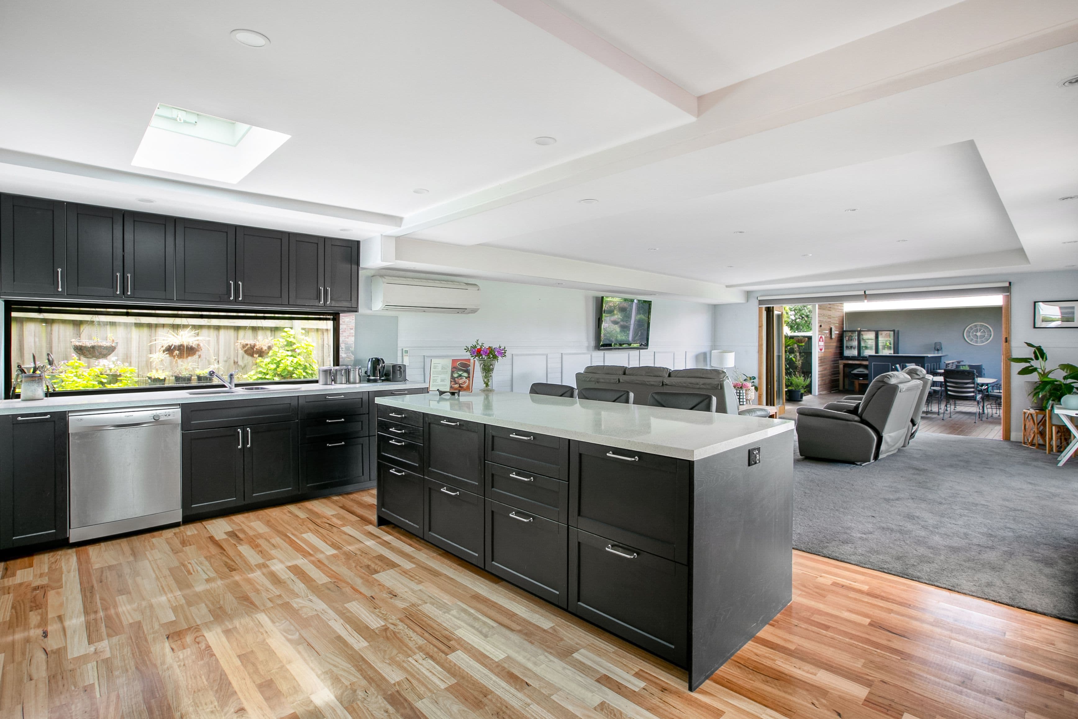 16 Maritana Avenue, Reservoir VIC 3073, Reservoir - Thumbnail 4