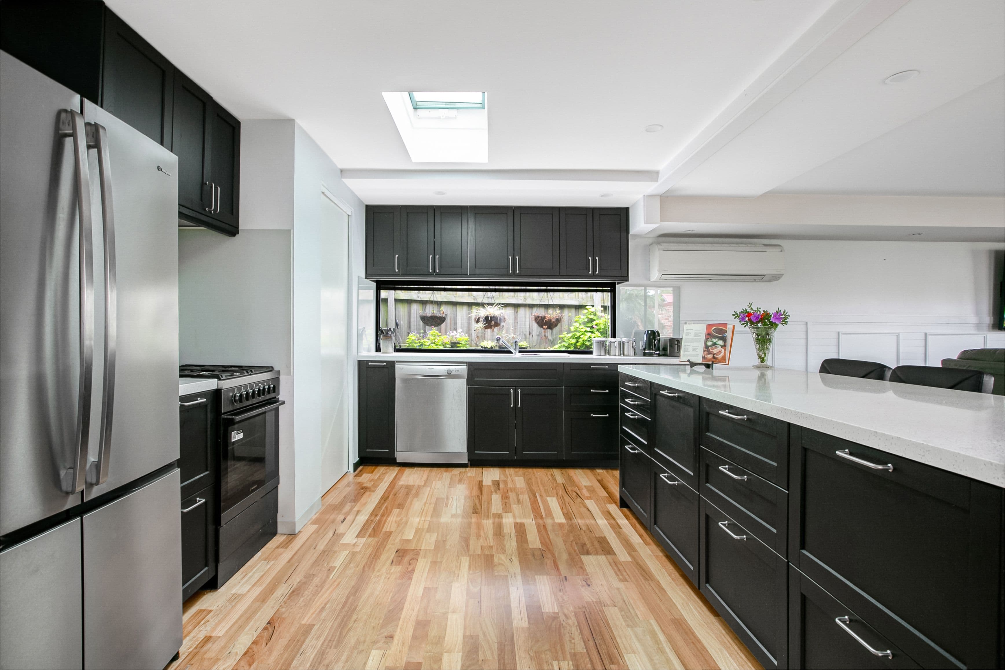16 Maritana Avenue, Reservoir VIC 3073, Reservoir - Thumbnail 5