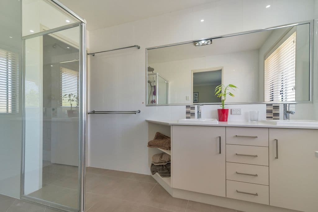 25 Northerly Drive, HODGSON VALE QLD 4352, Hodgson Vale - Thumbnail 8