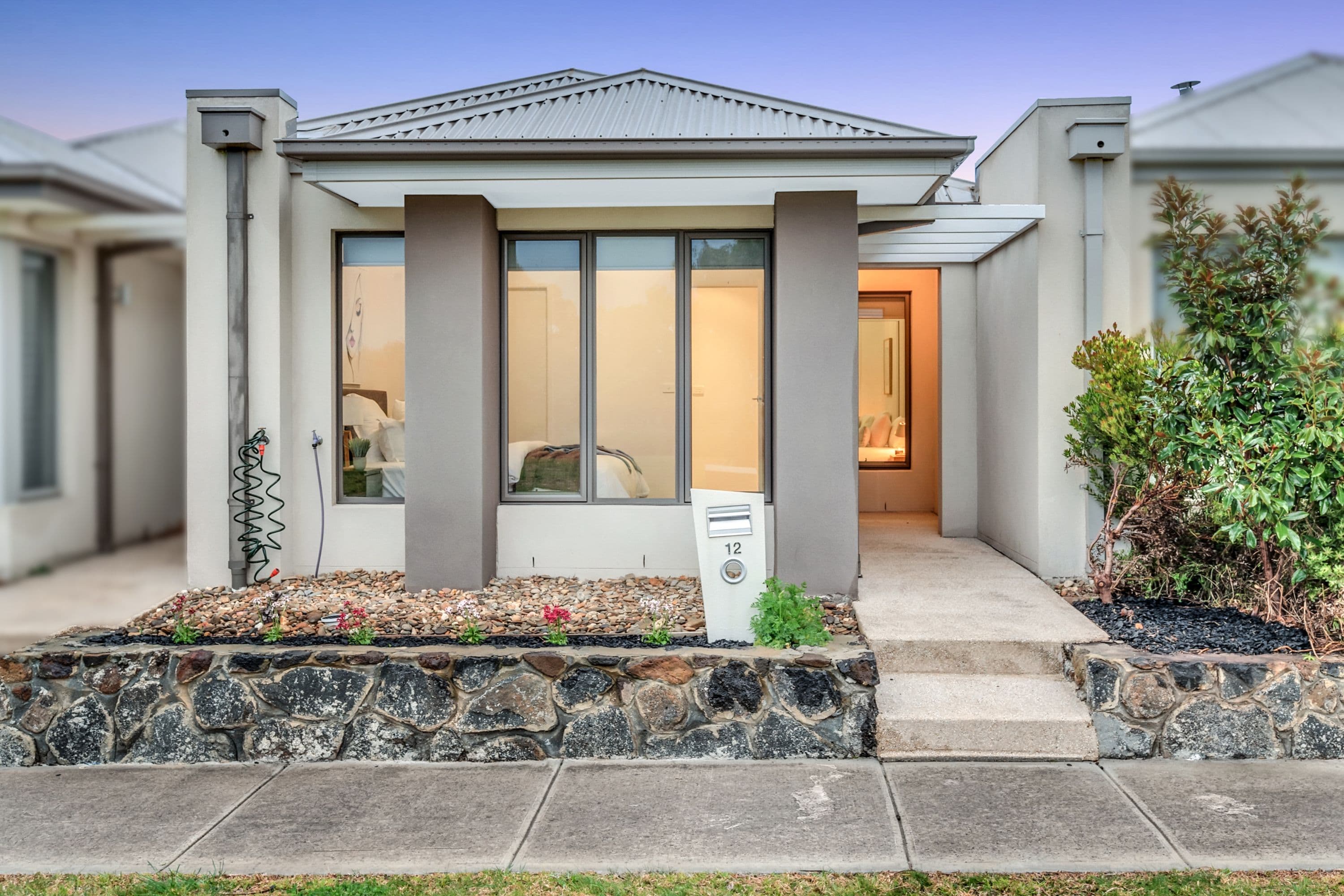 12 Viewrise Walk, Craigieburn VIC 3064, Craigieburn - Image 1