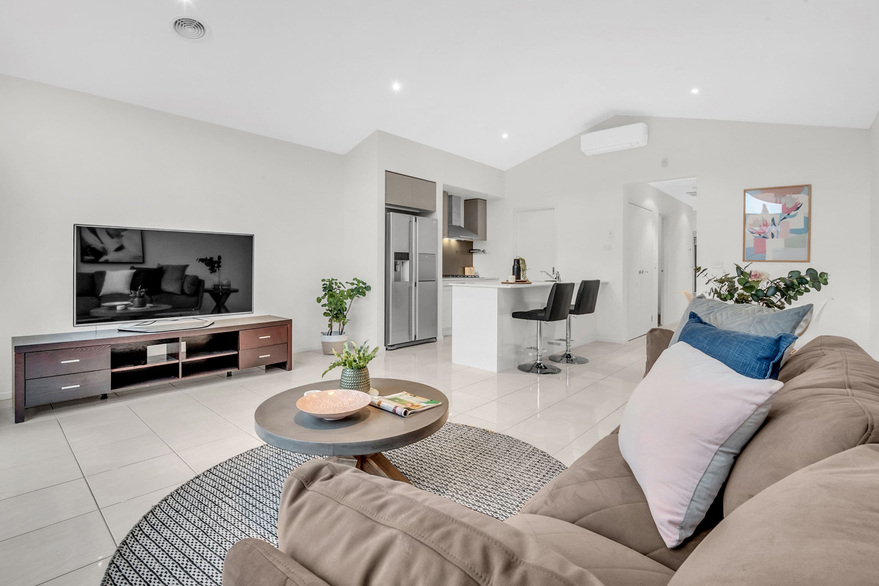 12 Viewrise Walk, Craigieburn VIC 3064, Craigieburn - Thumbnail 3