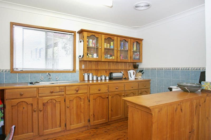 38 Minnamurra Road, GOROKAN NSW 2263, Gorokan - Thumbnail 2
