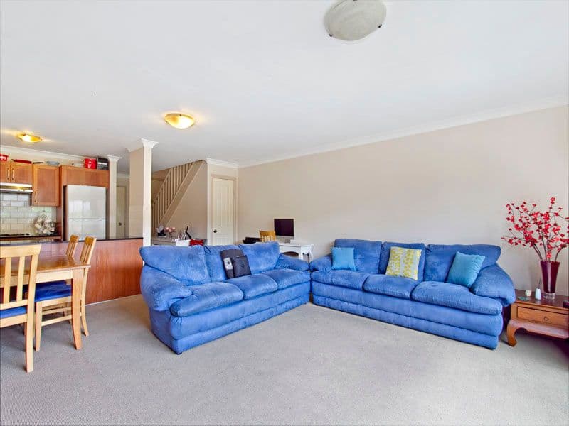 12 Napier Crescent, Montmorency, Montmorency - Thumbnail 2