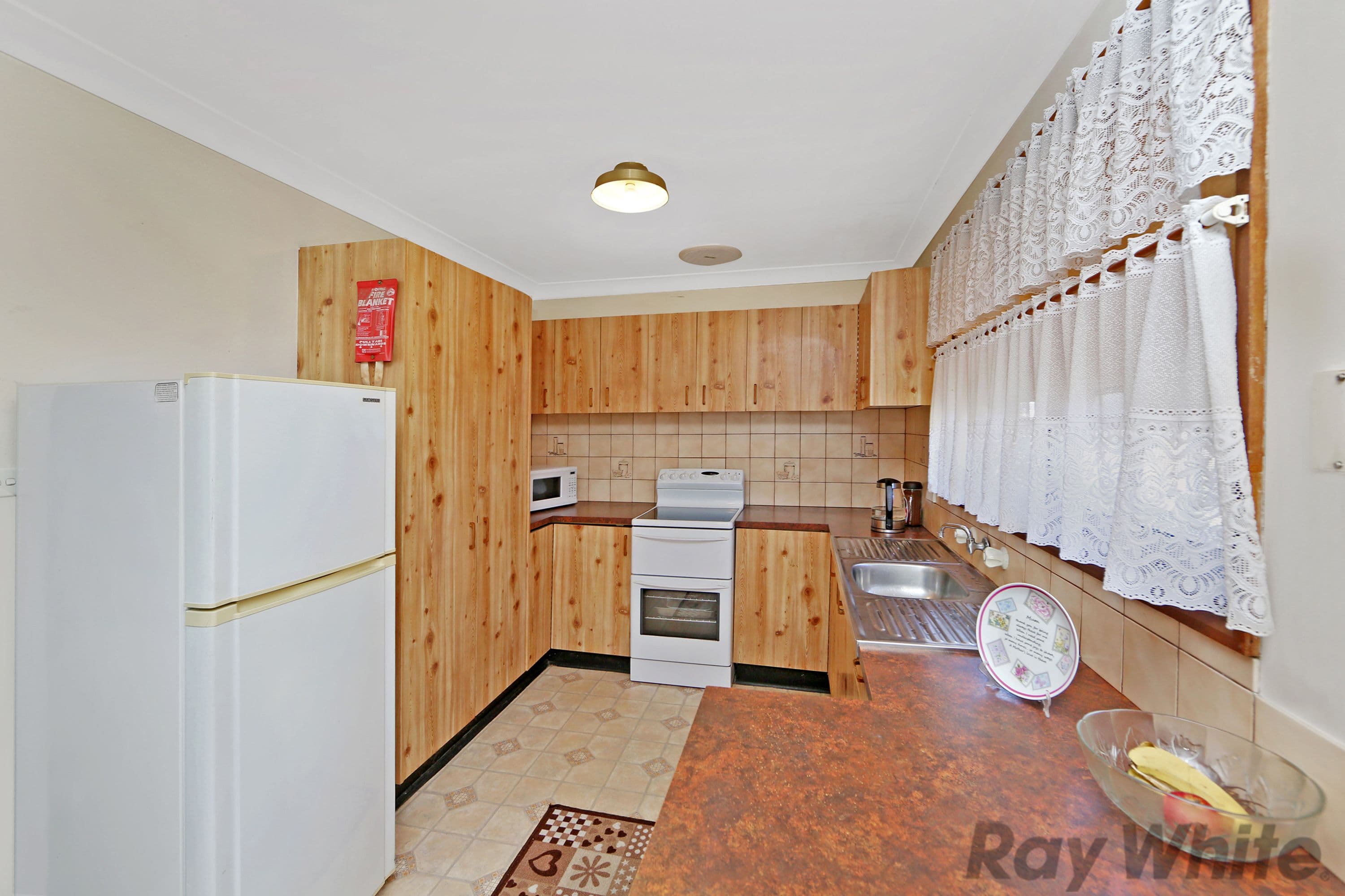 51 Leumeah Avenue, Chain Valley Bay - Thumbnail 6
