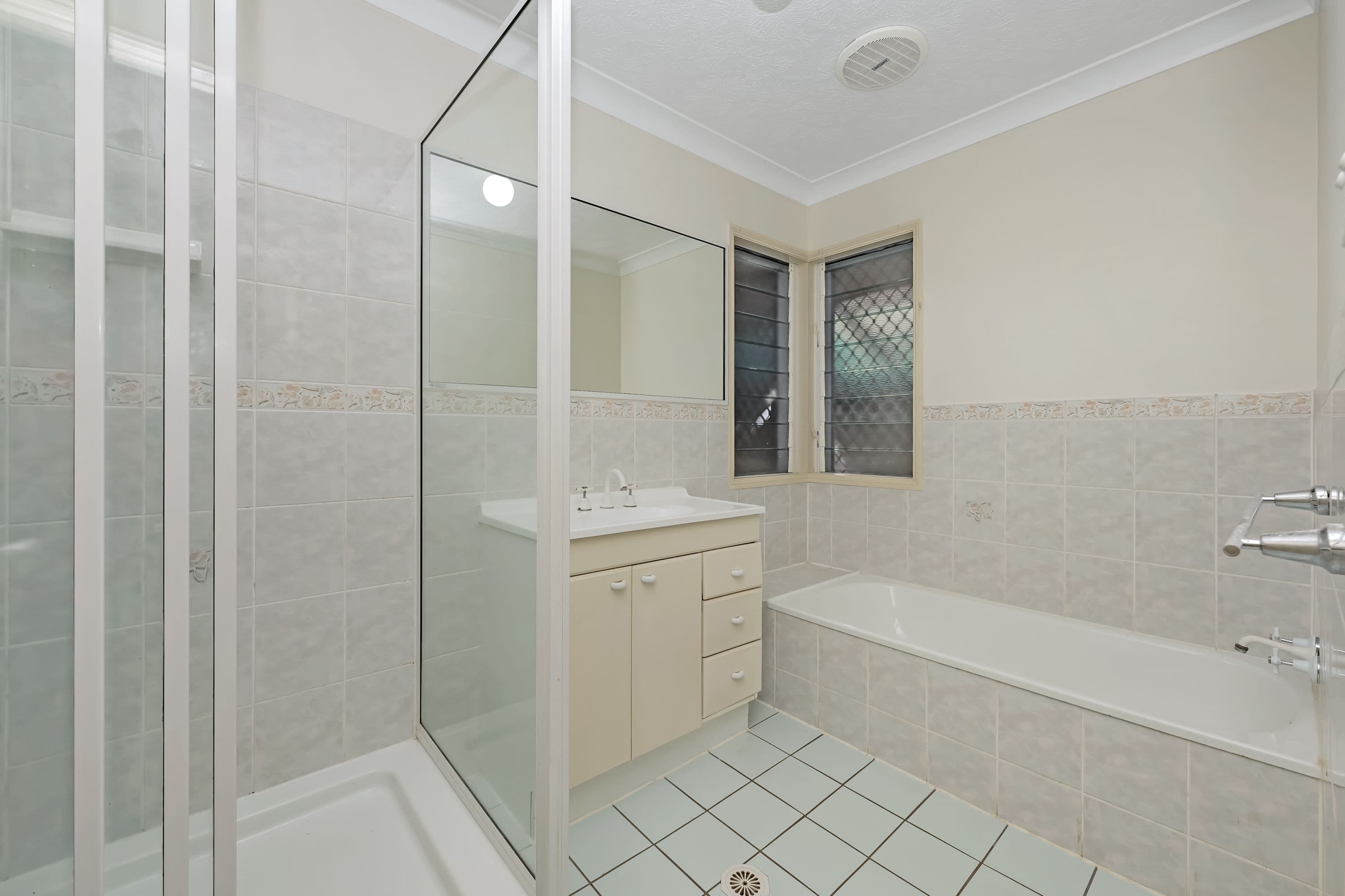 8 Martello Drive, Kirwan QLD 4817, Kirwan - Thumbnail 8
