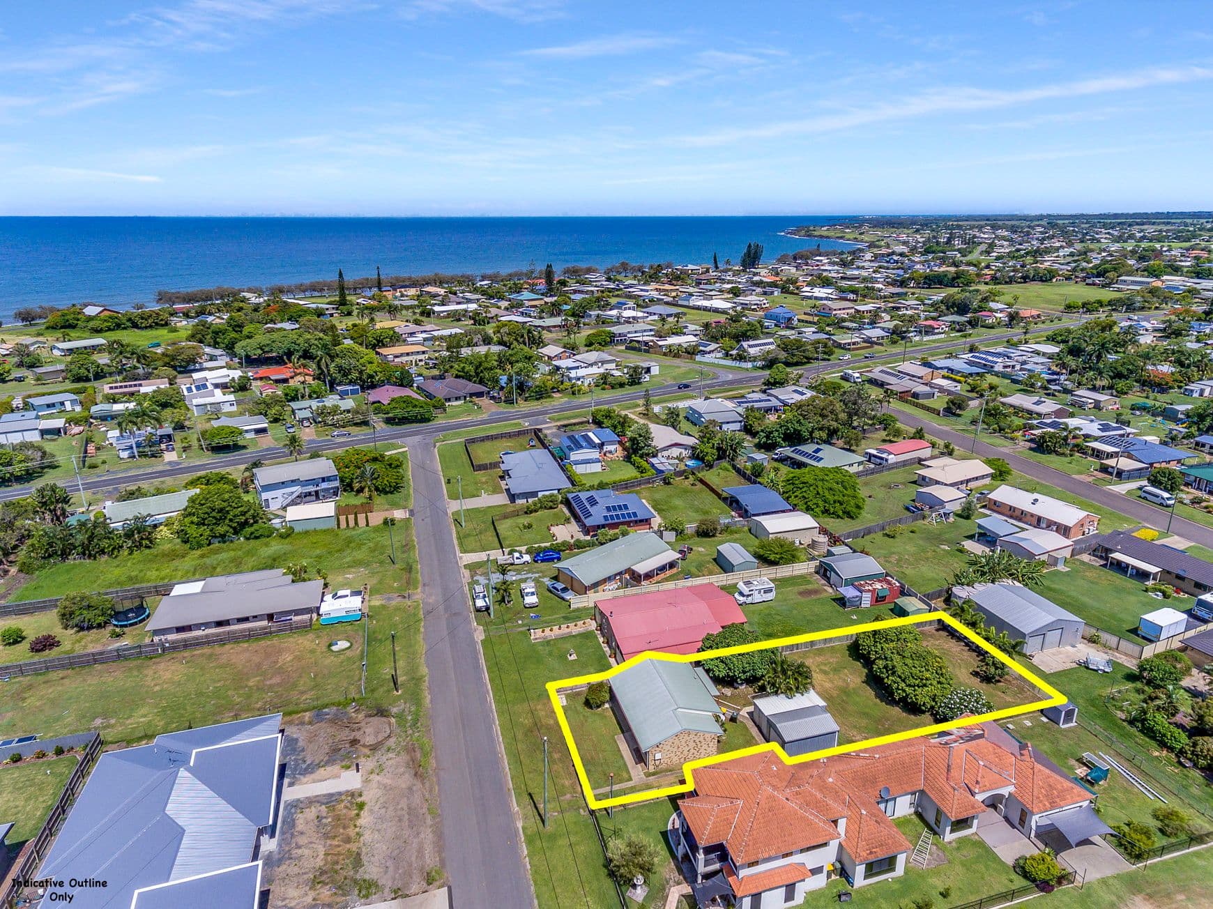 10 Young Street, Burnett Heads QLD 4670, Burnett Heads - Image 1