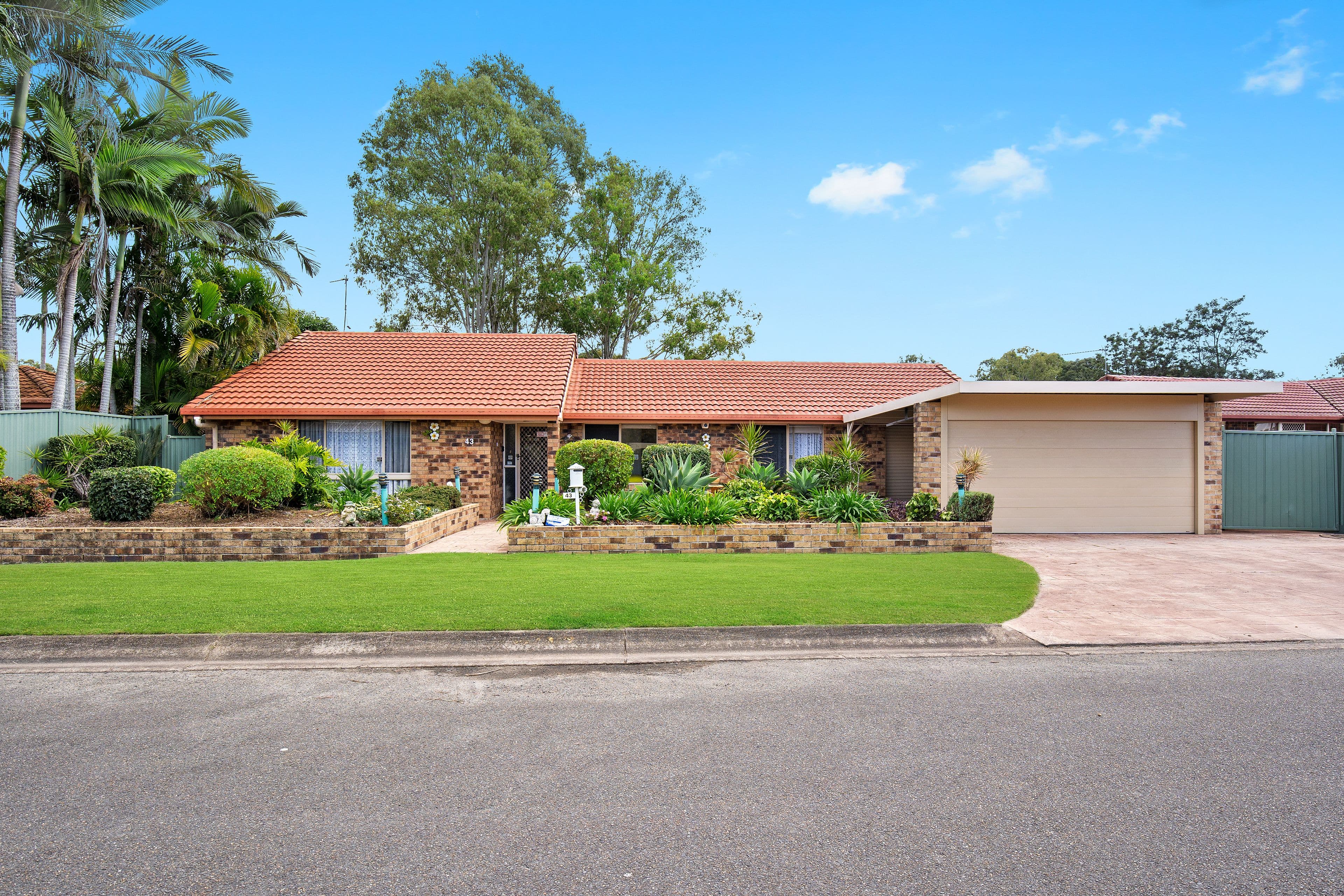 43 Dunsby Drive, Carrara QLD 4211, Carrara - Image 1