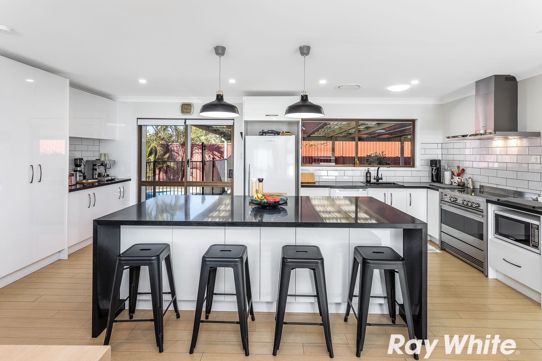 66 Robert Stanley Drive, Mount Warren Park QLD 4207, Mount Warren Park - Thumbnail 5
