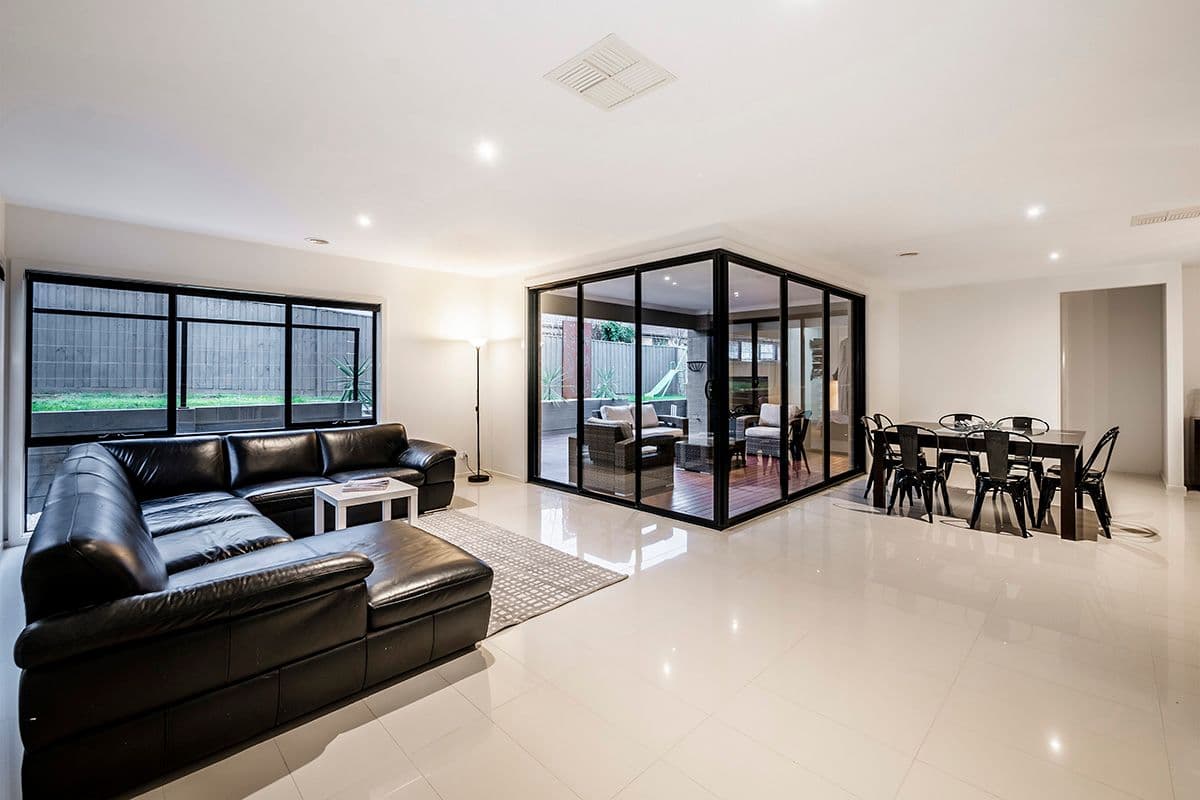22 Yammerbook Way, Cranbourne East VIC 3977, Cranbourne East - Thumbnail 5