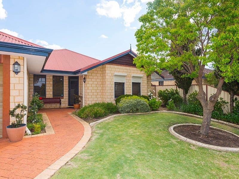12 Sapphire Way, Maida Vale WA 6057, Maida Vale - Thumbnail 3