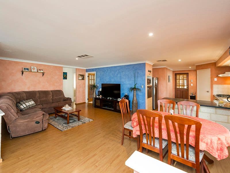 12 Sapphire Way, Maida Vale WA 6057, Maida Vale - Thumbnail 8