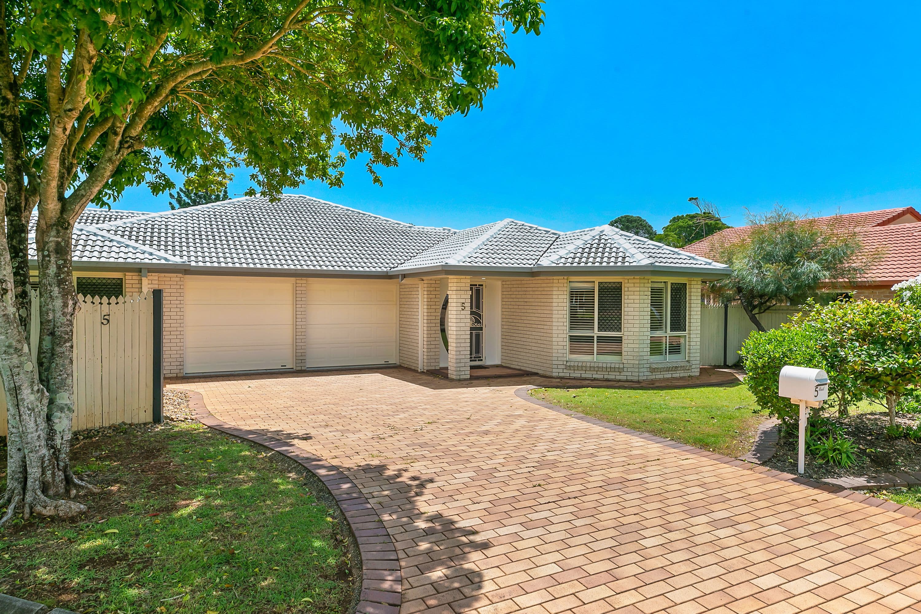 5 John Samuel Place, Ormiston QLD 4160, Ormiston - Thumbnail 2